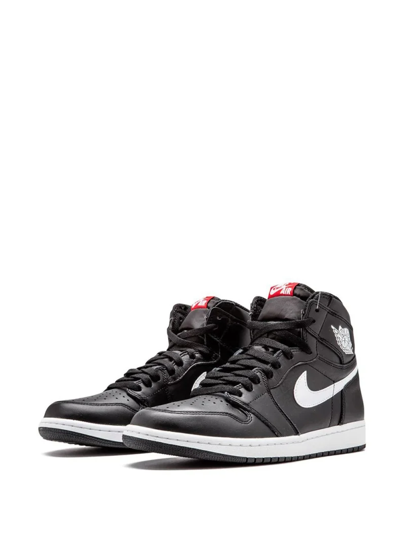 Air Jordan 1 Retro High OG Sneakers