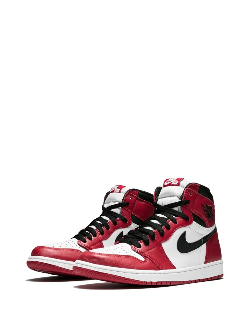 Air Jordan 1 Retro High OG Sneakers