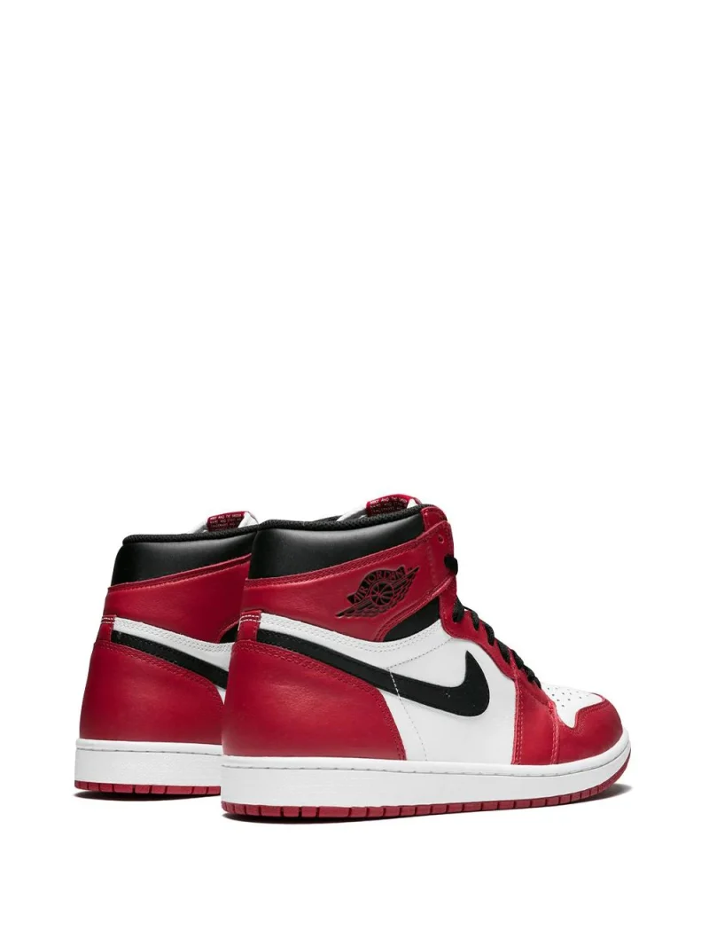 Air Jordan 1 Retro High OG Sneakers