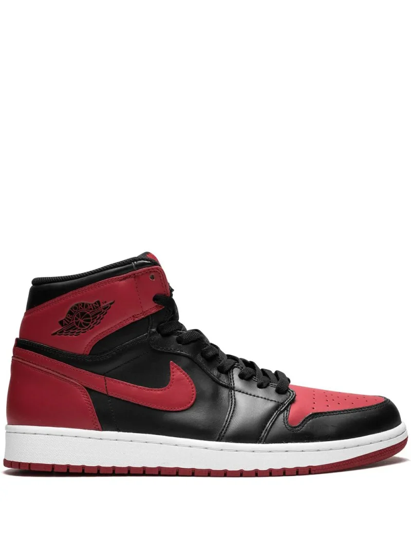 Air Jordan 1 Retro High OG Sneakers