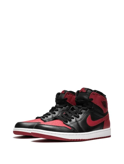 Air Jordan 1 Retro High OG Sneakers