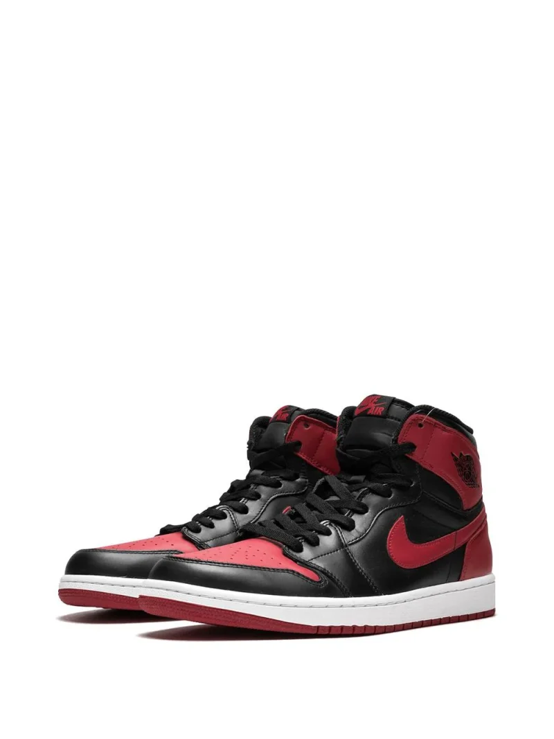 Air Jordan 1 Retro High OG Sneakers