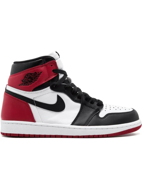 Air Jordan 1 Retro High OG Sneakers