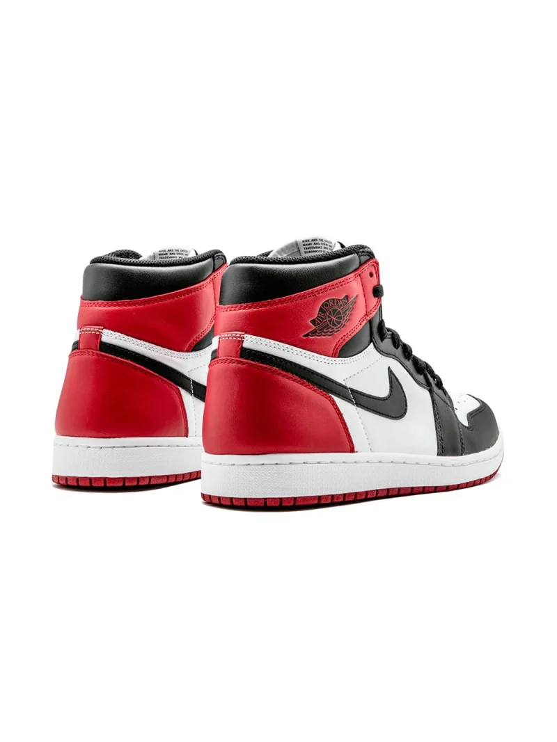 Air Jordan 1 Retro High OG Sneakers