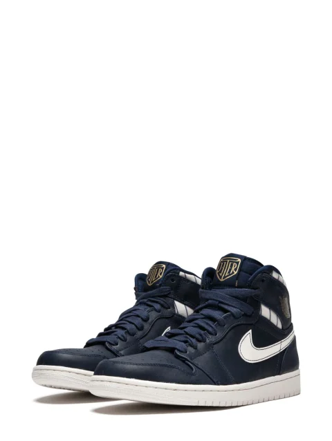 Air Jordan 1 Retro High Jeter Sneakers