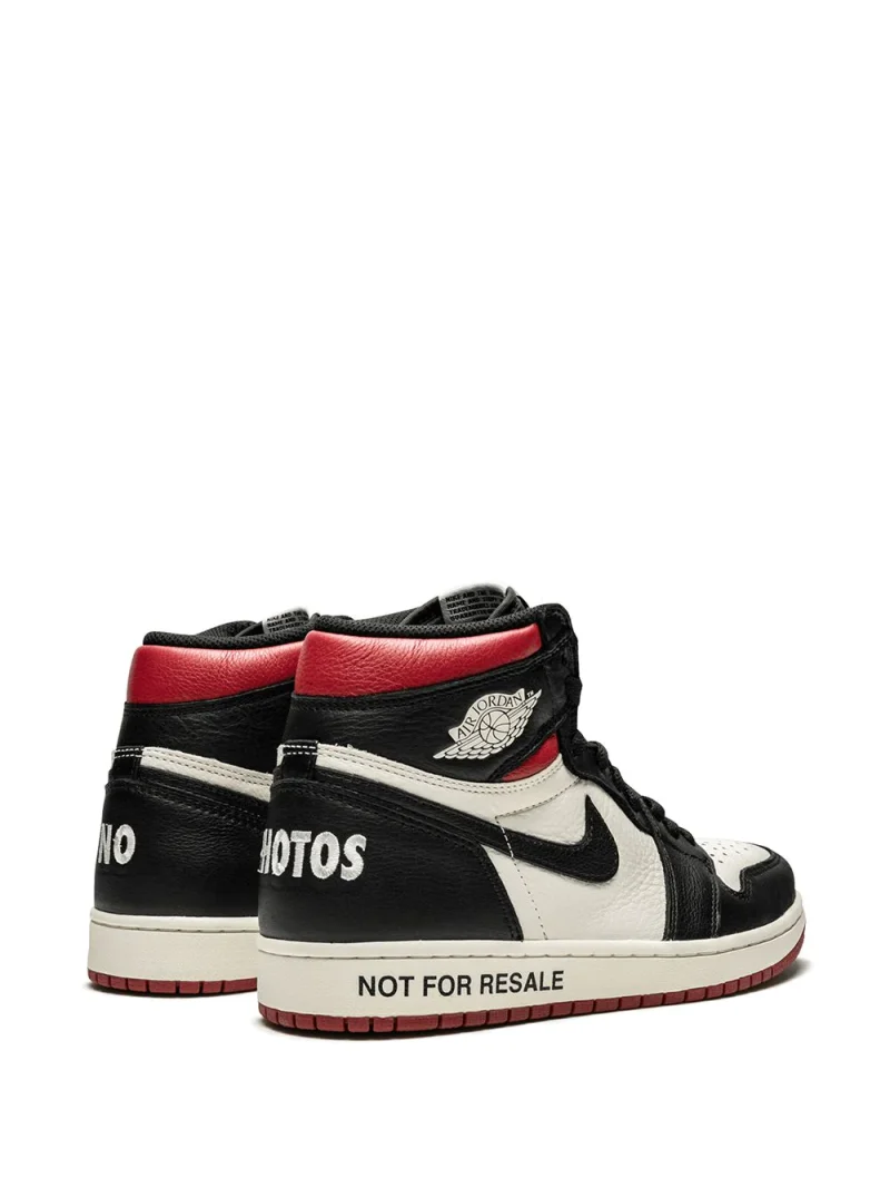 Air Jordan 1 Retro High OG NRG Sneakers