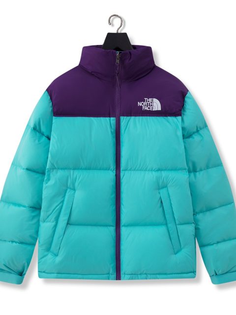 The North Face 
Hooded Down Puffer