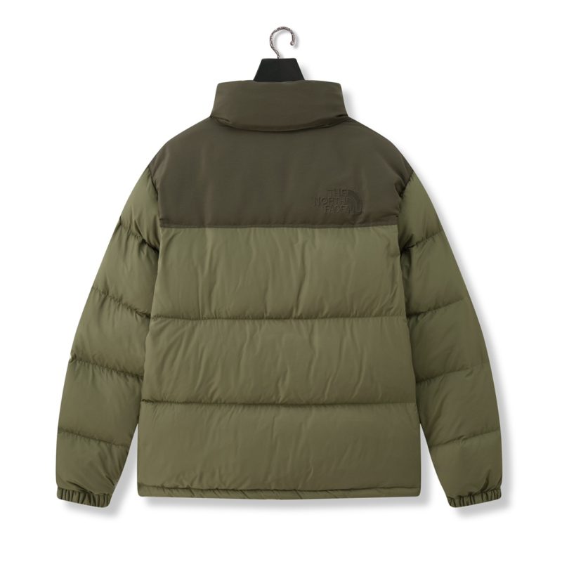 The North Face 
Hooded Down Puffer