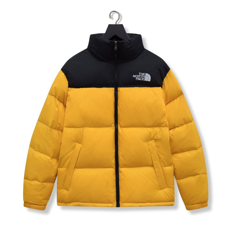 The North Face 
Hooded Down Puffer