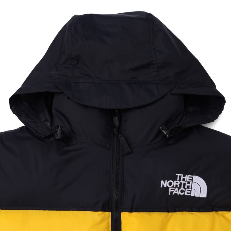 The North Face 
Hooded Down Puffer