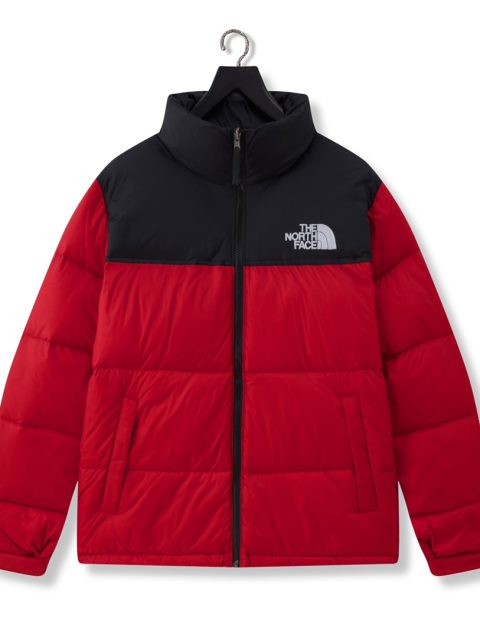 The North Face 
Hooded Down Puffer