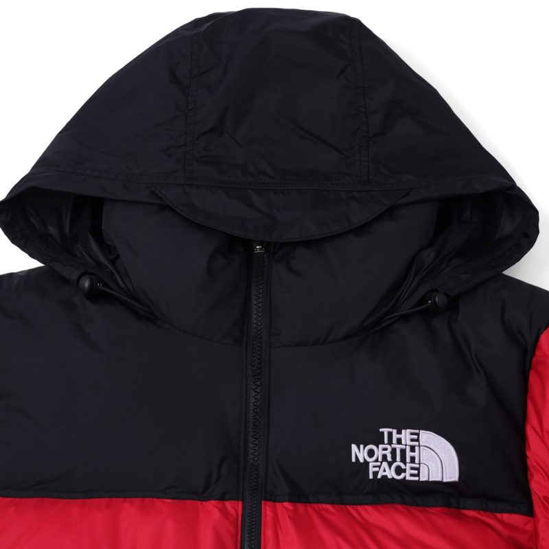 The North Face 
Hooded Down Puffer