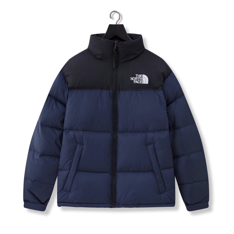 The North Face 
Hooded Down Puffer