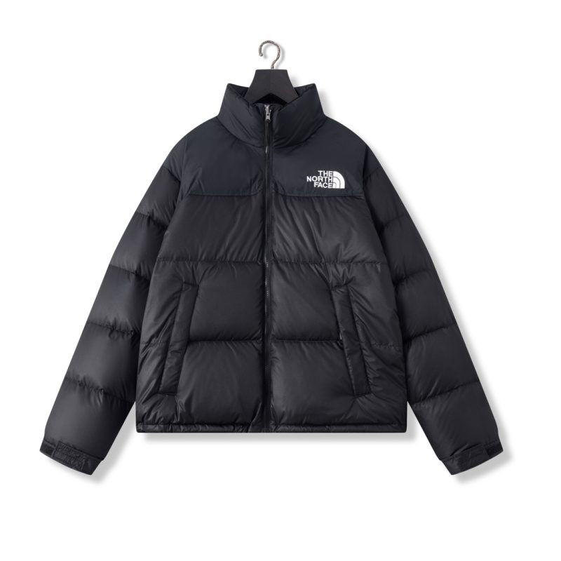 The North Face 
Hooded Down Puffer