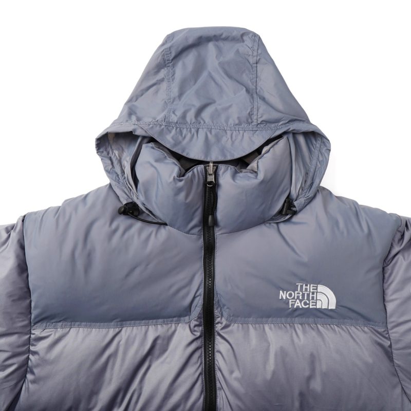 The North Face 
Hooded Down Puffer