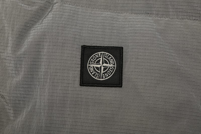 Stone Island 
Hooded Down Puffer