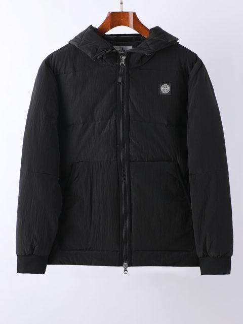 Stone Island 
Hooded Down Puffer