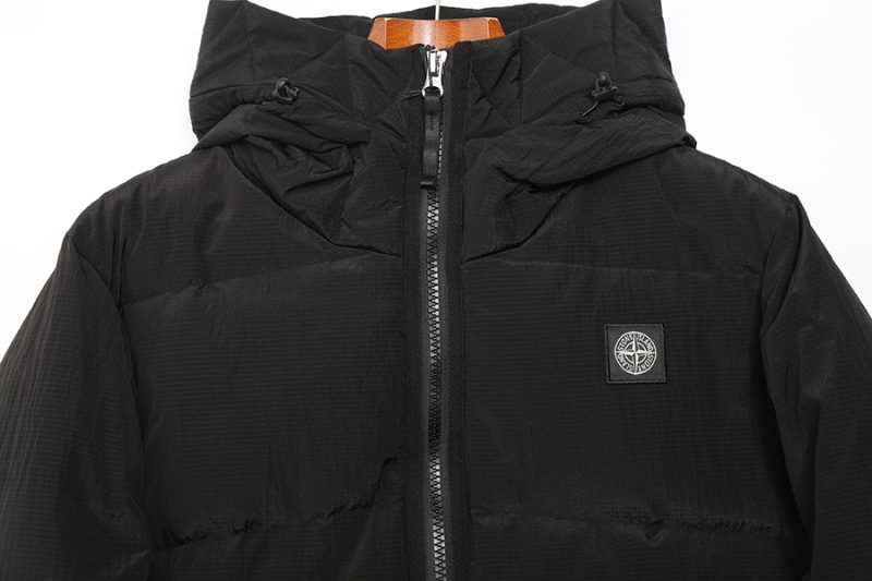 Stone Island 
Hooded Down Puffer