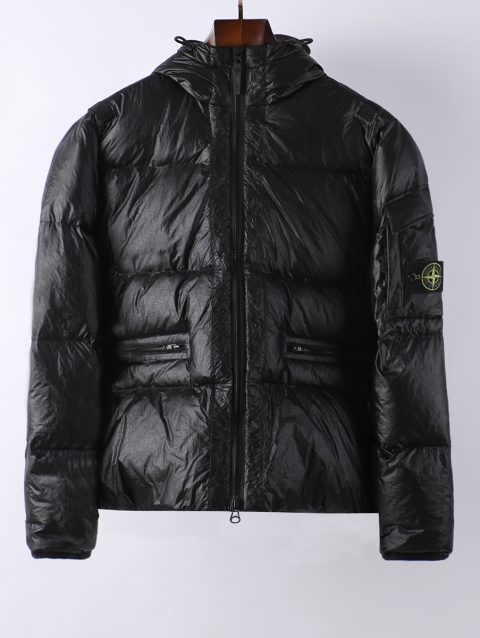 Stone Island 
Hooded Down Puffer