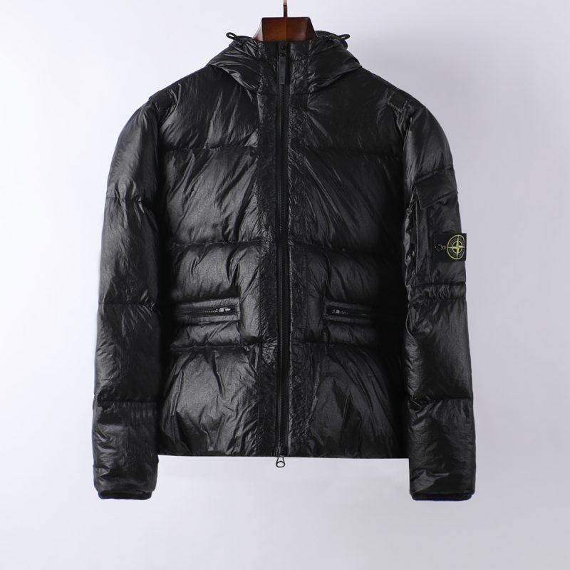 Stone Island 
Hooded Down Puffer