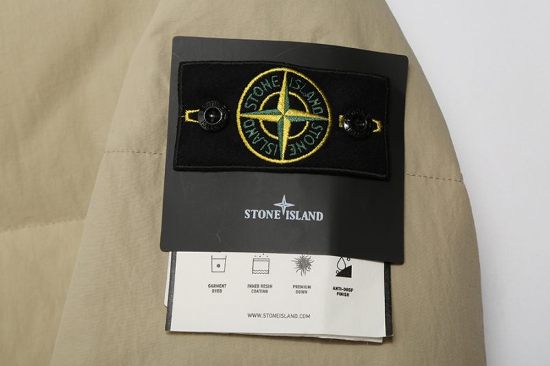 Stone Island 
Hooded Down Puffer