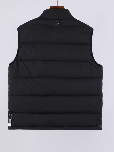 Stone Island 
Vest