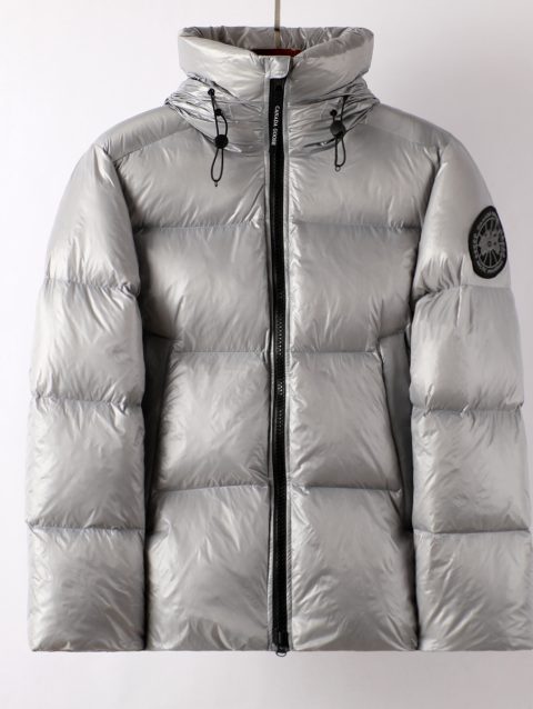 Canada Goose 
Hooded Down Puffer