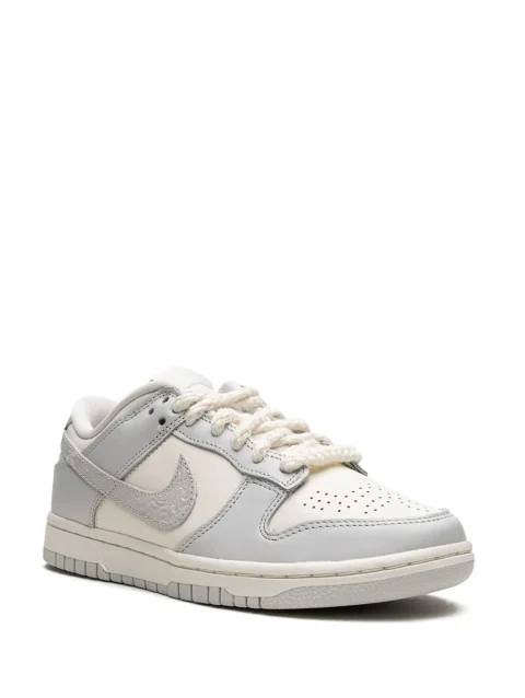 Dunk Low Needlework Sneakers