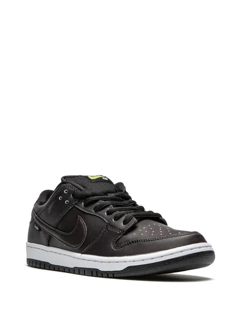 Nike x Civilist 'SB Dunk Low' Sneakers