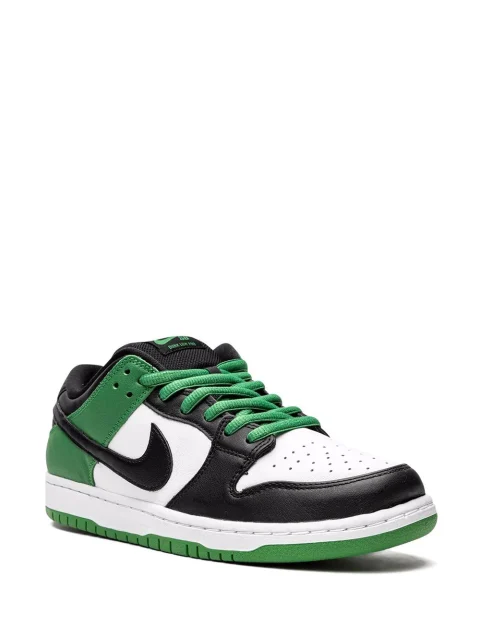 Dunk Low Pro SB Sneakers