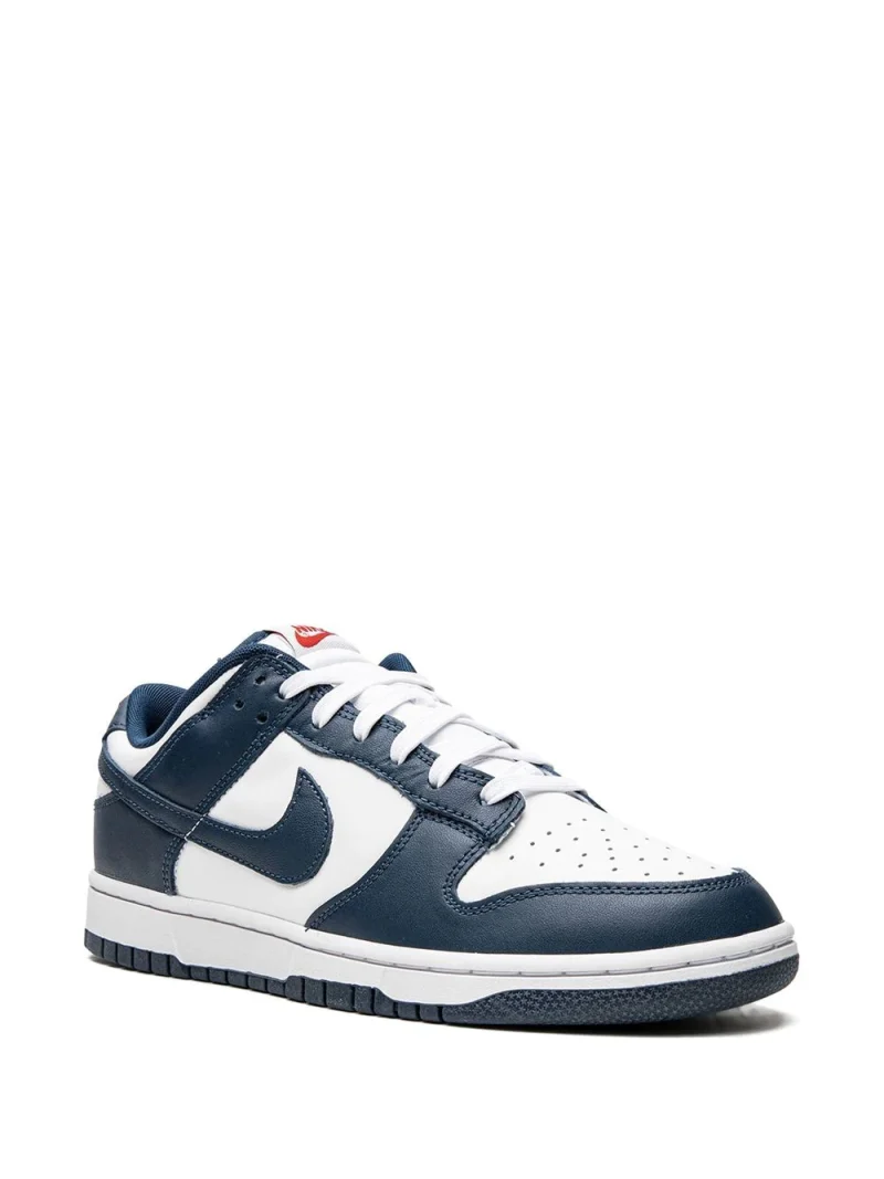 Dunk Low Retro Sneakers