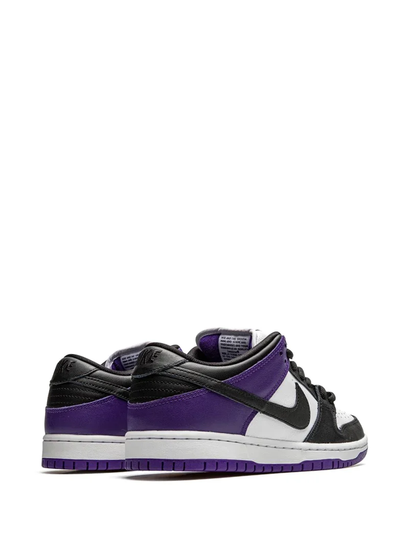 SB Dunk Low Sneakers