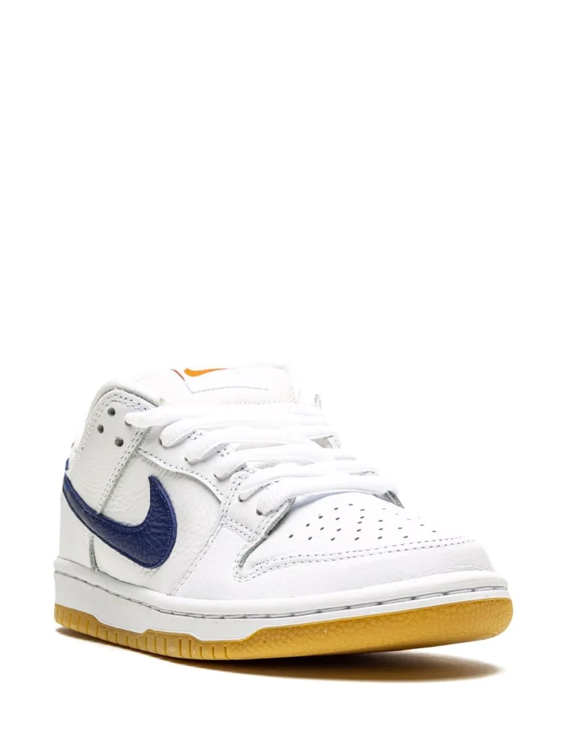 SB Dunk Low Pro ISO Sneakers