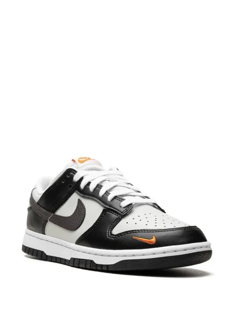 Dunk Low Black/Total Orange Sneakers