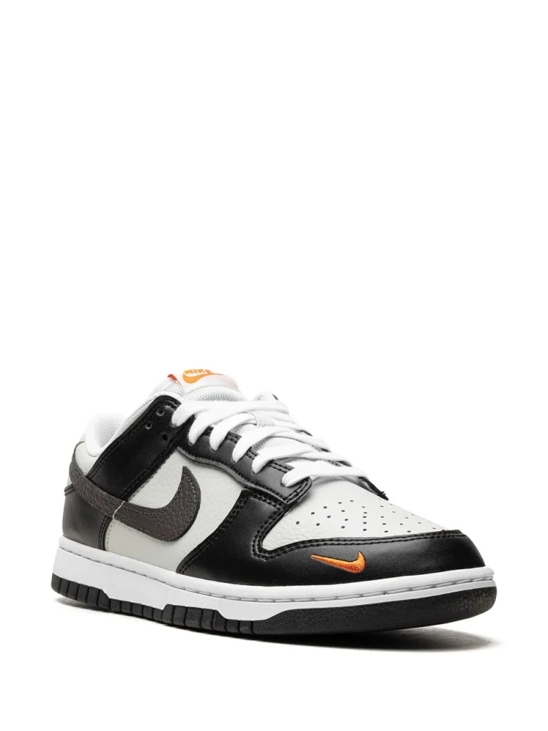 Dunk Low Black/Total Orange Sneakers