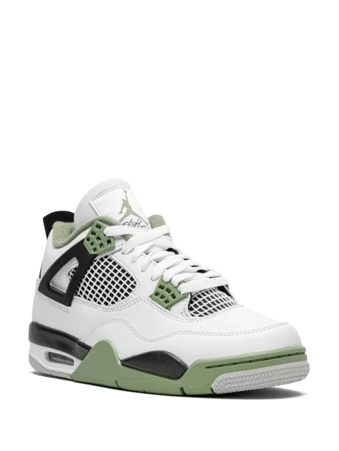 Air Jordan 4