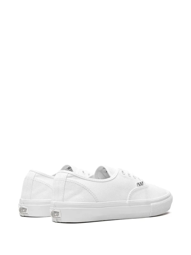 Skate Authentic True White Sneakers