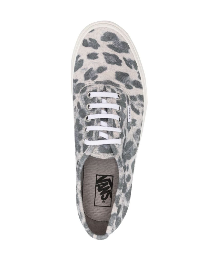 Old Skool Sneakers mit Leo-Print