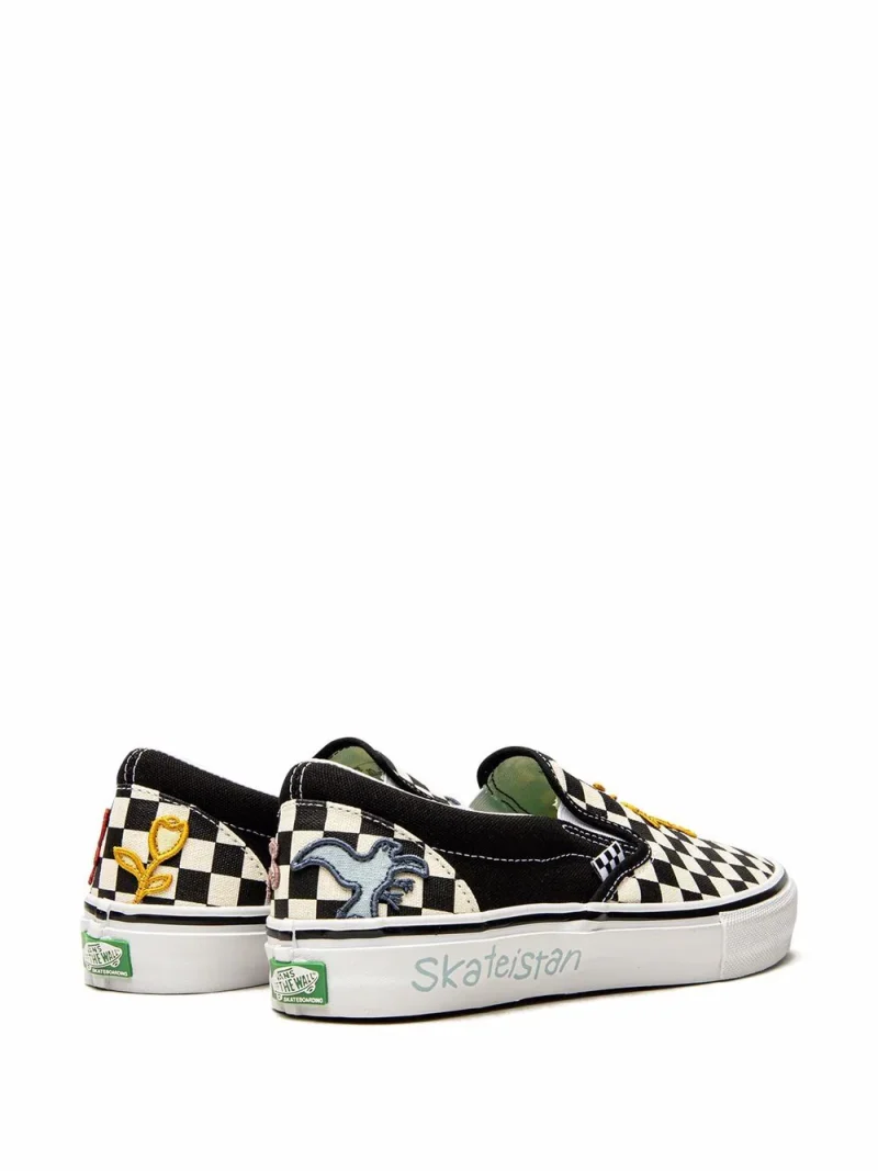 x Skateistan Classic Slip-On-Sneakers