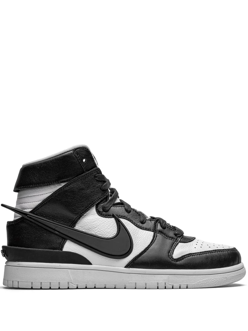 Dunk High SP Sneakers