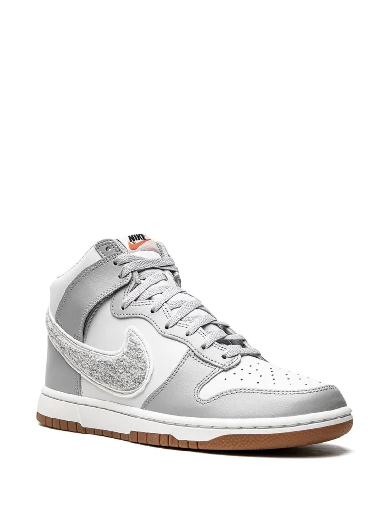 Dunk High Retro Sneakers