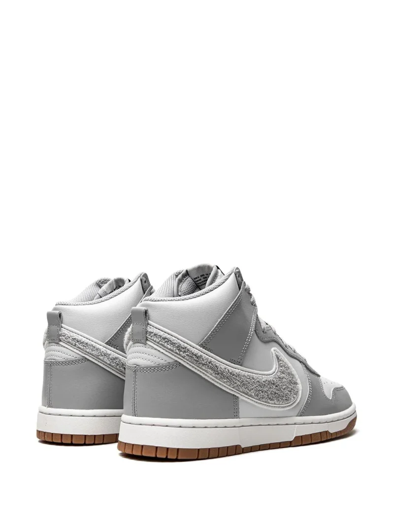 Dunk High Retro Sneakers