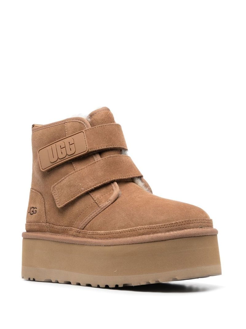 UGG flatform double-strap boots